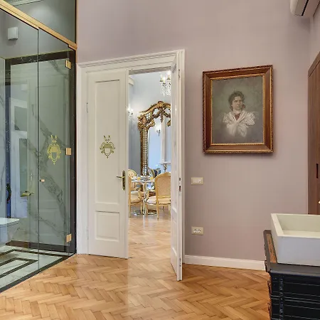 Demartini Palace Apartment Pula