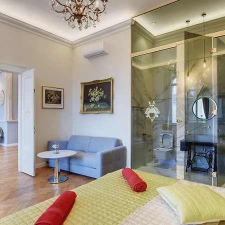 Demartini Palace Apartment Pula