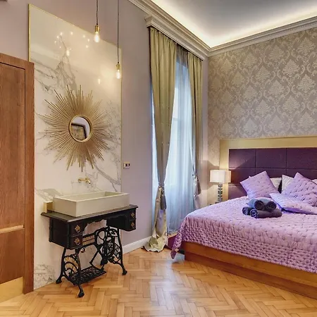 Apartment Demartini Palace