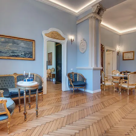 Demartini Palace Lägenhet *