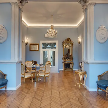 Demartini Palace Póla