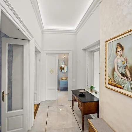 Apartment Demartini Palace Pula